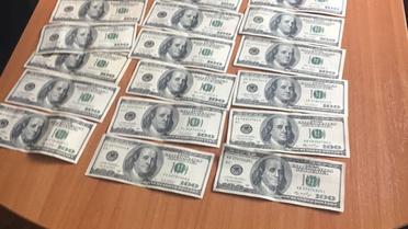 На Львівщині слідчого поліції затримали на хабарі у 3 тис. доларів / © СБУ