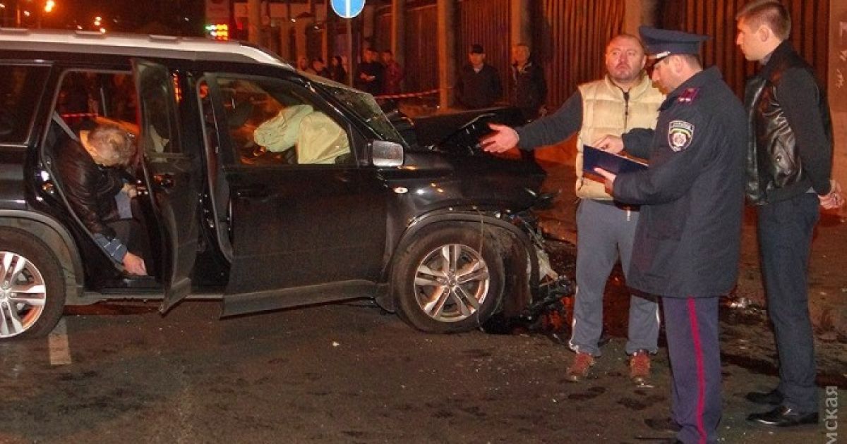 В Одесі сталася аварія, в якій загинули шестеро людей. / © Думская