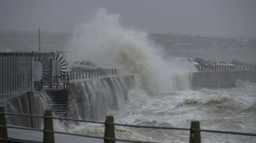 На Європу обрушився потужний ураган "Сіара"_5 / © Associated Press