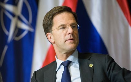 Премьер Нидерландов поговорил с Зеленским о катастрофе MH17