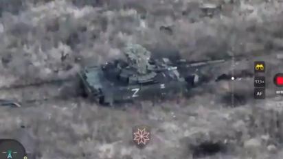 ЗСУ показали знищення чергового російського танка дроном