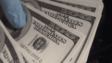 На Одещині продавали фальшиві долари _7 / © Національна поліція України