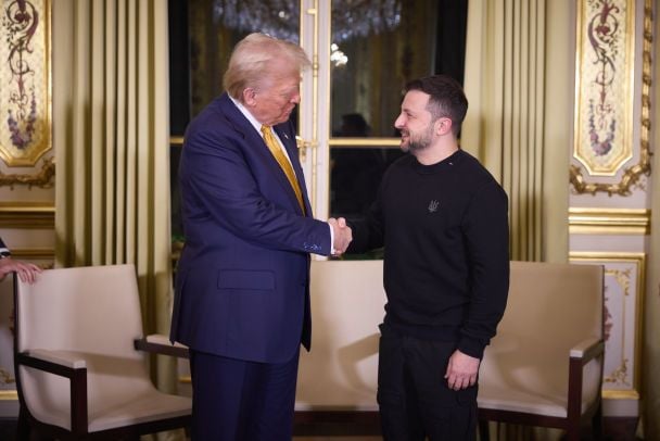 Трамп спросил Зеленского, может ли Украина ударить по Москве - FT
