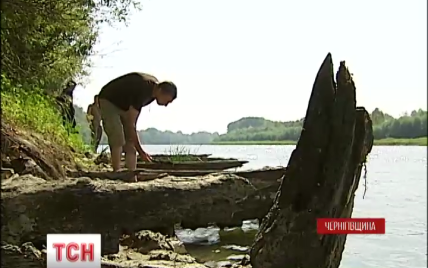 Обміління річки Десни допомогло знайти баржу кінця ХІХ сторіччя