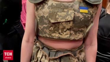 Сукня-камуфляж від української дизайнерки з'явилась на червоному хіднику в Каннах