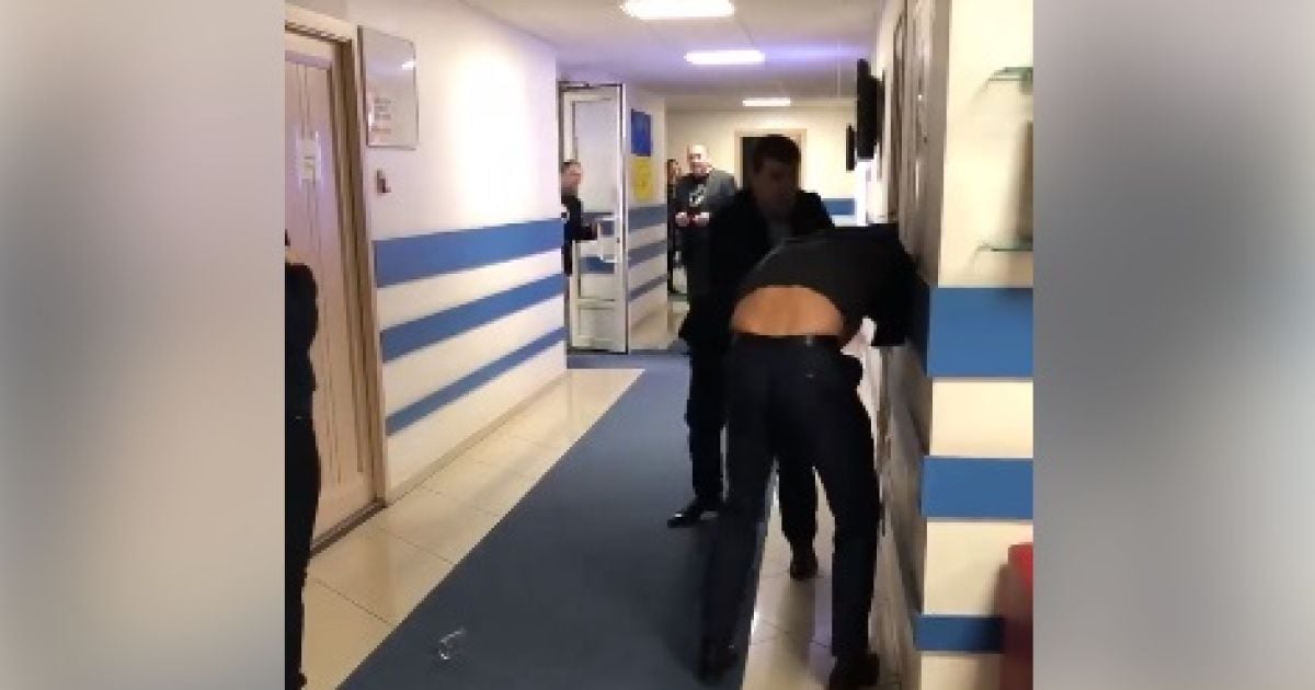 Геращенко выложил в Сеть видео драки депутатов из-за “правок Лозового”