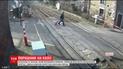 Дідусь у Бельгії через байдужість ледь не загинув під колесами потяга