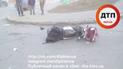 В Киеве водитель BMW сбил мотоциклиста и скрылся с места аварии, потеряв номер авто