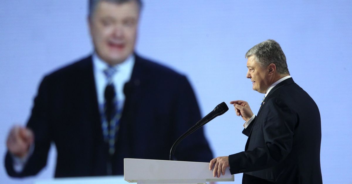 Порошенко обійшов Тимошенко у рейтингу, але значно програє Зеленському - опитування Социс і КМІС