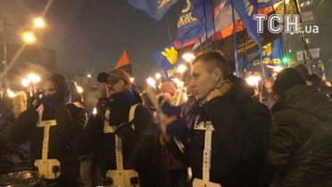 Смолоскипна хода до річниці Крут_1 / © фото: Юлія Яценко