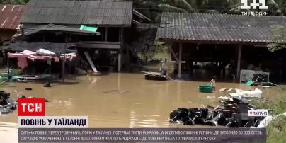 Новини світу: третина Таїланду опинилася під водою через тропічний шторм