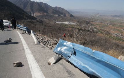 Десятки людей погибли в аварии автобуса в Китае