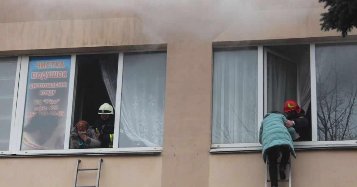 пожежа у ТЦ_2 / © Главное управление ГСЧС Украины в Хмельницкой области