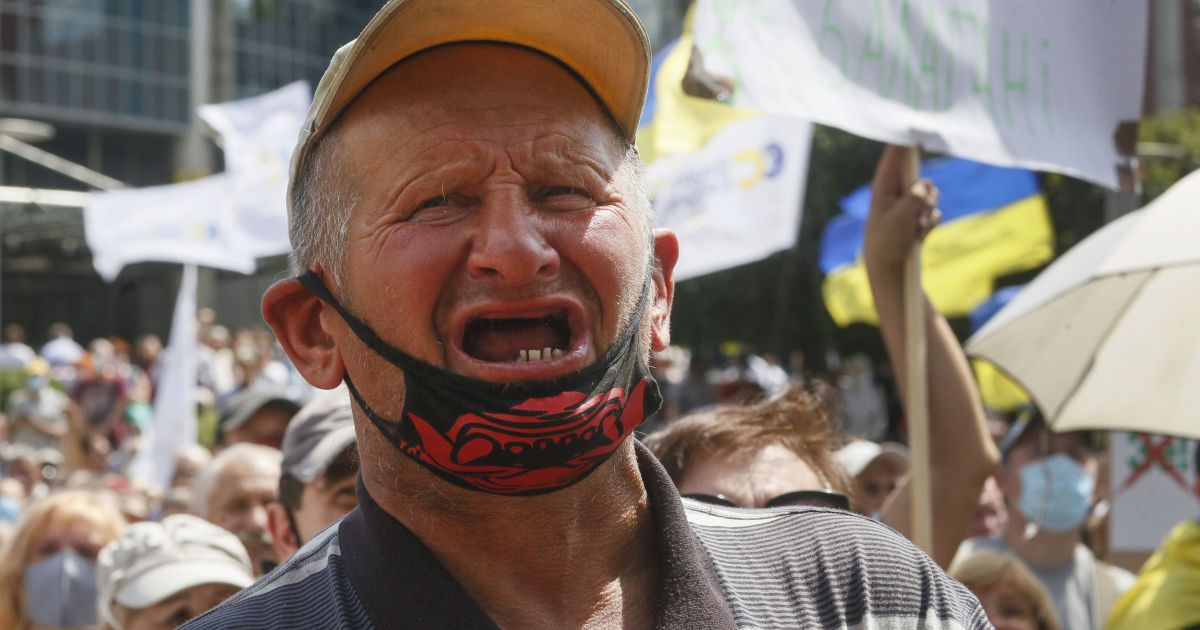Ситуація з COVID-19 у Києві - тривожна: третій день поспіль понад пів тисячі нових хворих