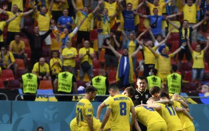 Збірна України вперше в історії вийшла до плейоф Чемпіонату Європи: допомогли шведи й іспанці