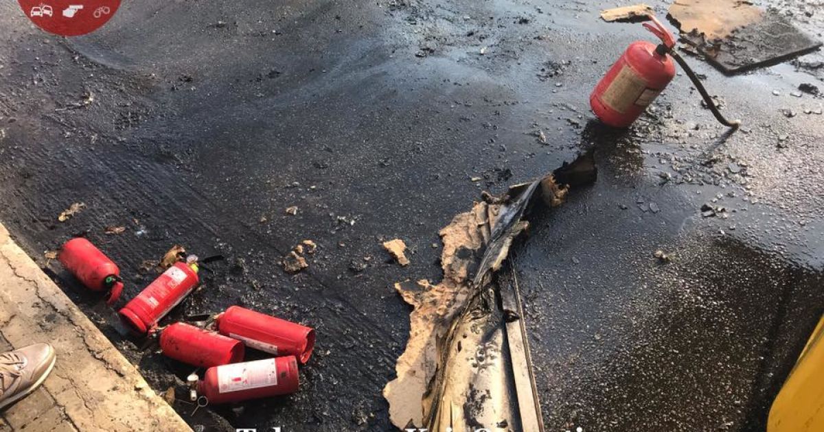 горів тролейбус на Виноградарі в Києві_6 / © Киев Оперативный