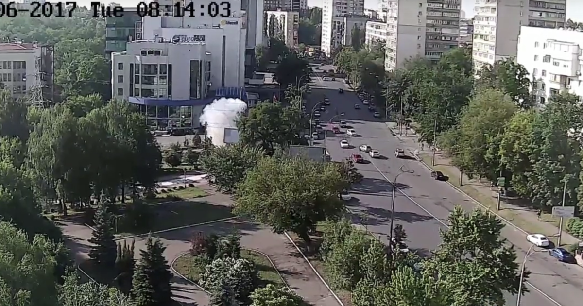 вибух авто у києві / © YouTube/Infotech LTD