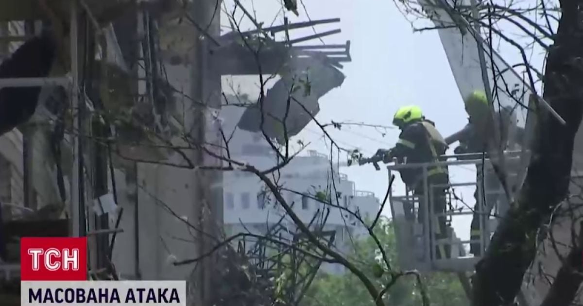 Рятувально-пошукова операція у багатоповерхівці у Києві після влучання російської ракети 8 липня