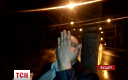 На Львівщині за кілька днів активісти "вполювали" двох п'яних правоохоронців за кермом