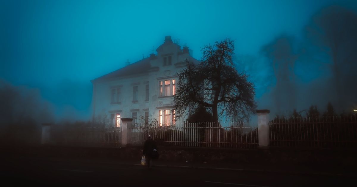 Жінка наповнює будинок трупами тварин: для чого вона це робить