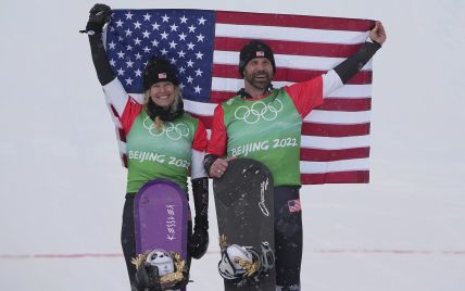 Возраст - не помеха: "золото" Олимпиады-2022 в сноуборд-кроссе выиграла самая старшая пара участников