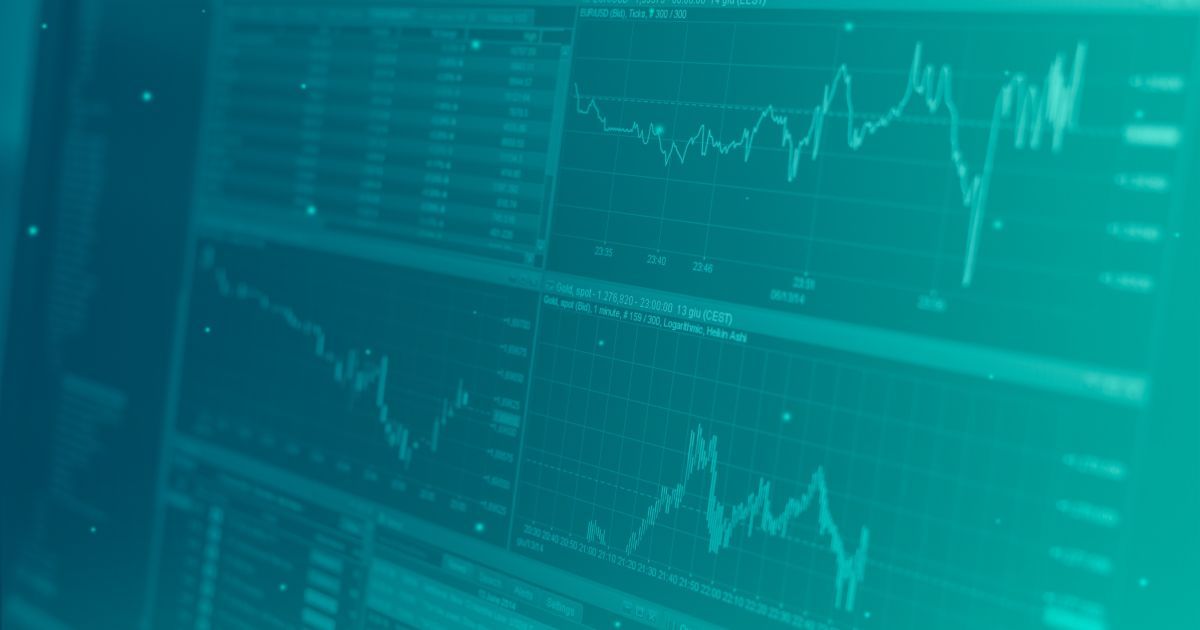 На фоне угрозы нападения России может ухудшиться экономика Украины - Fitch