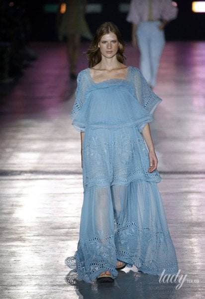 Коллекция Alberta Ferretti прет-а-порте сезона весна-лето 2019 / © East News