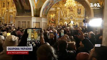 Впервые служба на украинском: как в Успенском соборе провели богослужение на Рождество