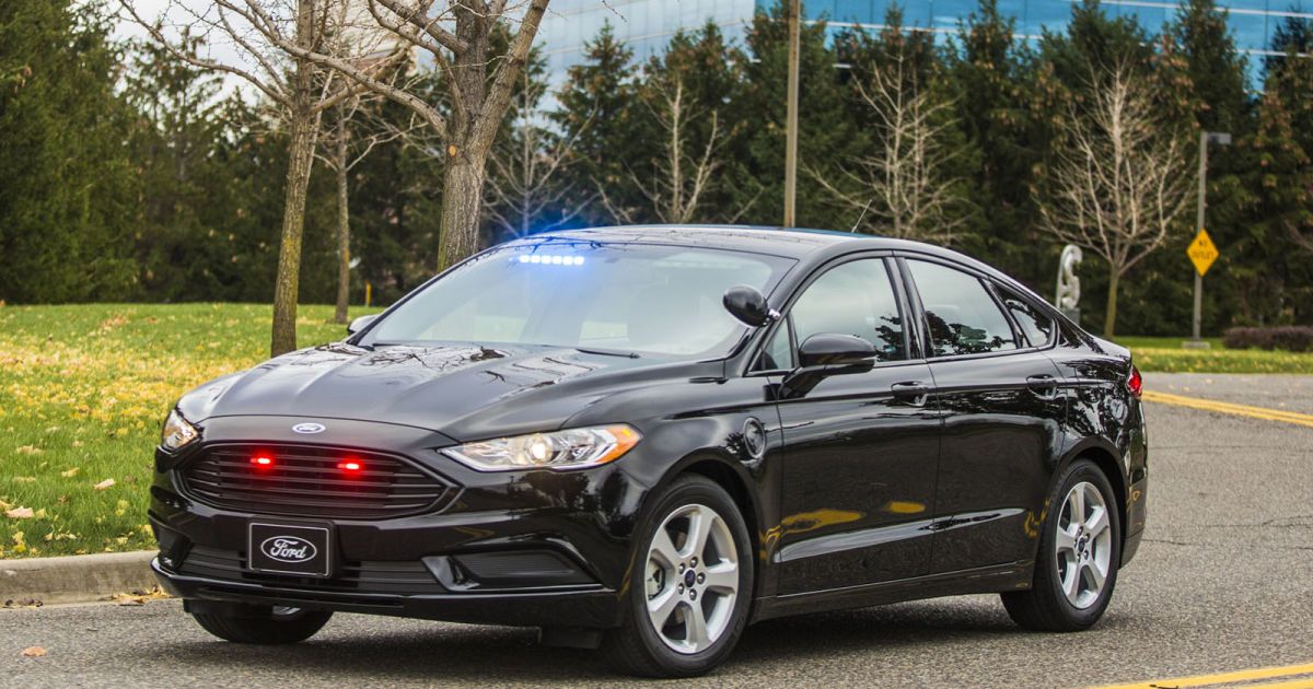 Ford построил гибридный автомобиль для спецслужб