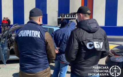 У Львові затримали працівника "Львівгазу", який вимагав від власника ресторану хабар: подробиці