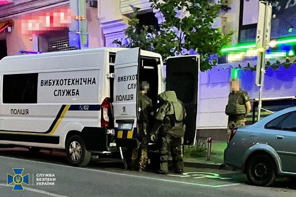 Женщина пыталась подорвать кафе в центре Киева