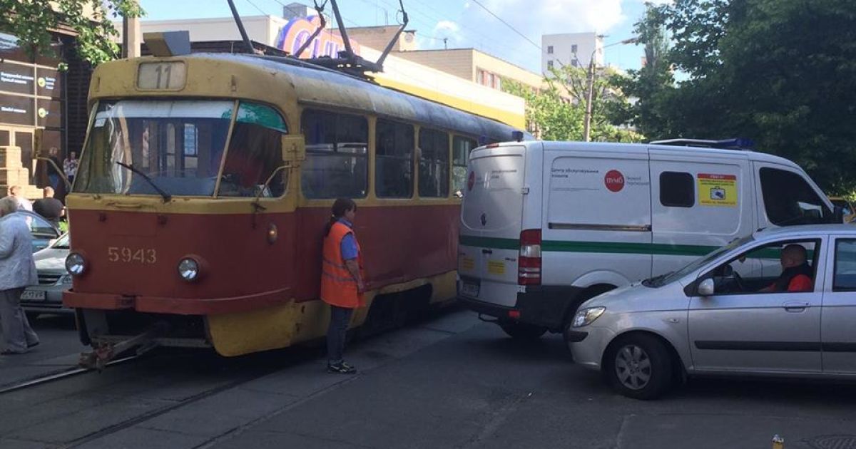 ДТП на Оленівській_4 / © Фото Антон Страшко/ТСН