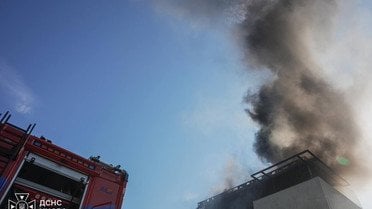 Удар по Голосієвському району Києву 20 серпня_5 / © ДСНС