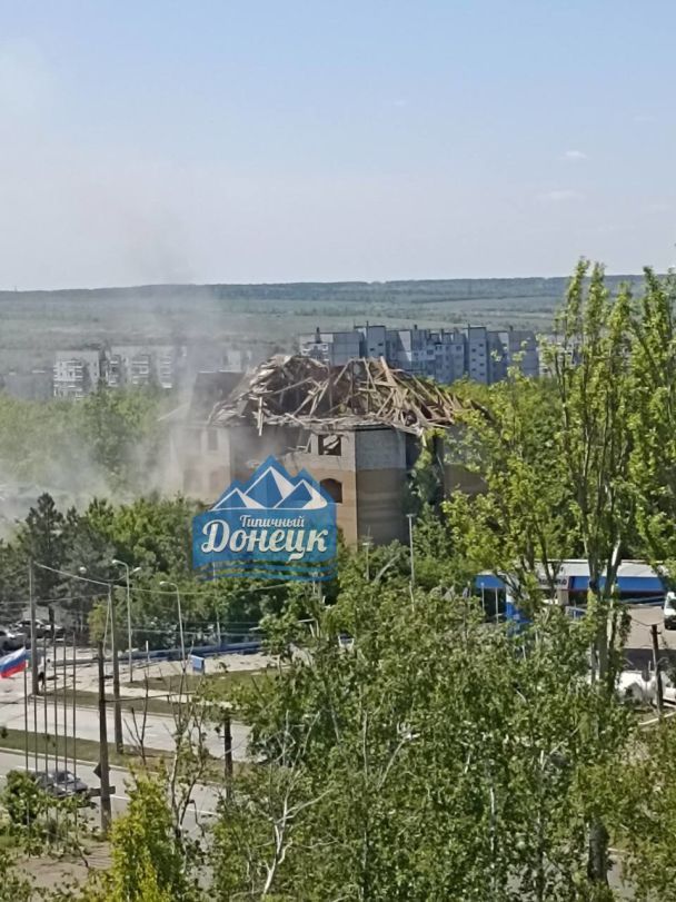 У Донецьку пролунали вибухи – прилетіло по ресторану, де святкували окупанти / Фото: Telegram / © 