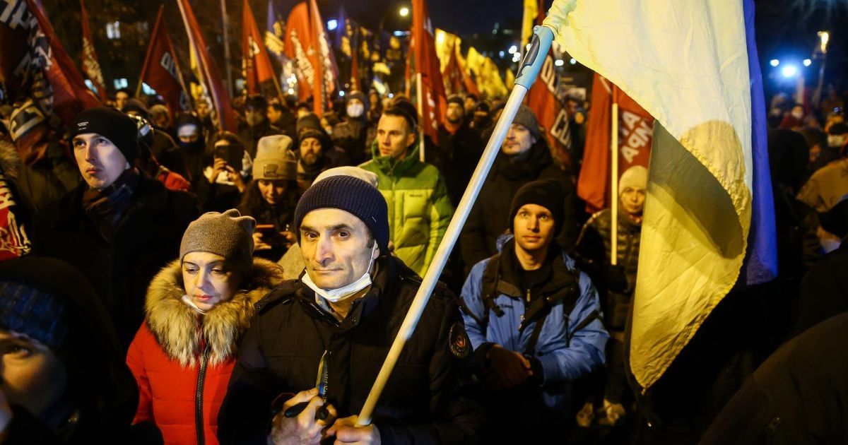 Переворот не відбувся: як минуло 1 грудня, на яке з острахом чекала ледь не вся Україна