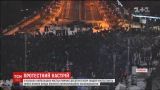 В Румынии десятки тысяч людей вышли на антиправительственные протесты