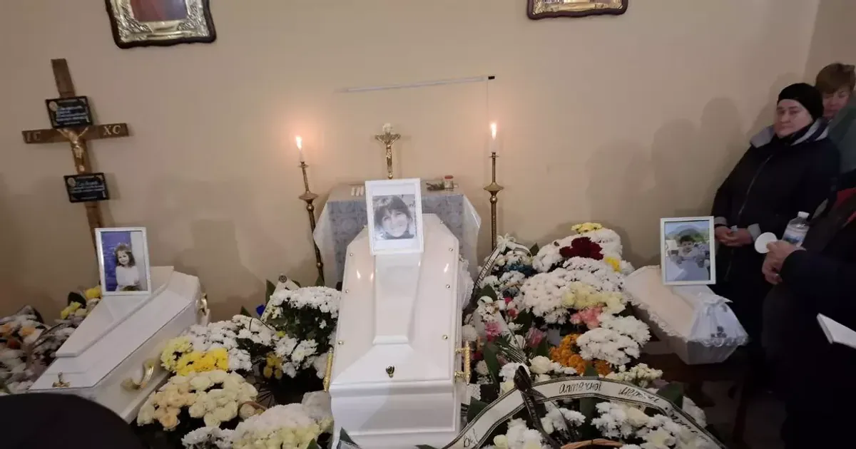 Мария и двое ее детей, которых убила РФ в Тернополе, похоронили