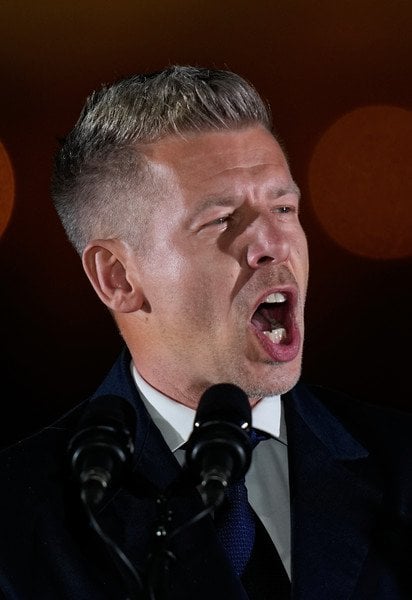 Петер Мадяр