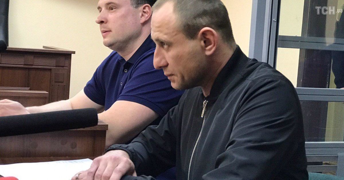 Вбивство у супермаркеті: підозрюваний стверджує, що не здогадувався про смерть опонента