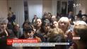 В окружных комиссиях выстроились многочасовые очереди