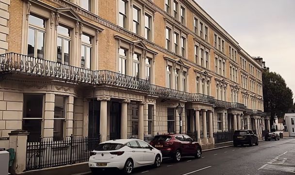 Будинок в центрі Лондона, в якому має апартаменти Володимир  Стрешинський / © скриншот з відео
