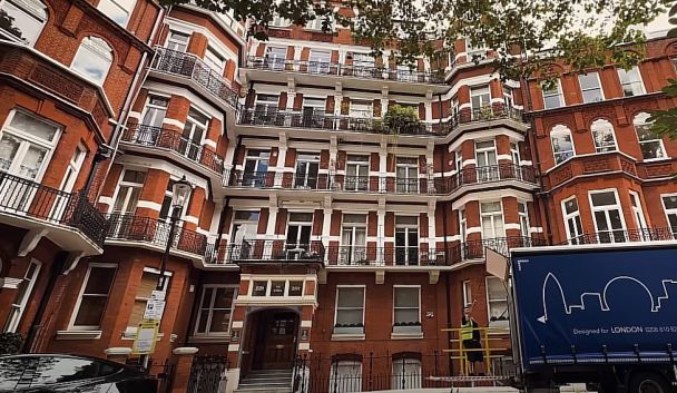 Будинок у Лондоні, де має власність олігарх Геннадій Тимченко / © скриншот з відео