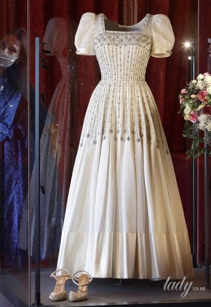 Свадебное платье принцессы Беатрис / © Associated Press