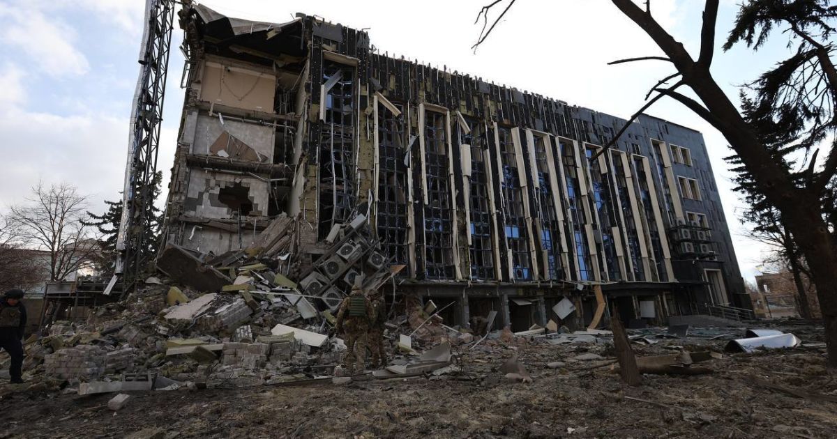 The aftermath of the attack on Izyum, February 4 / Photo: Oleh Synehubov