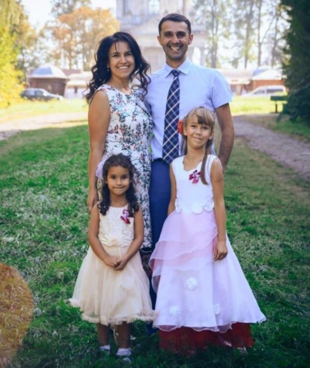 Тарас Стадницкий с семьей / © 