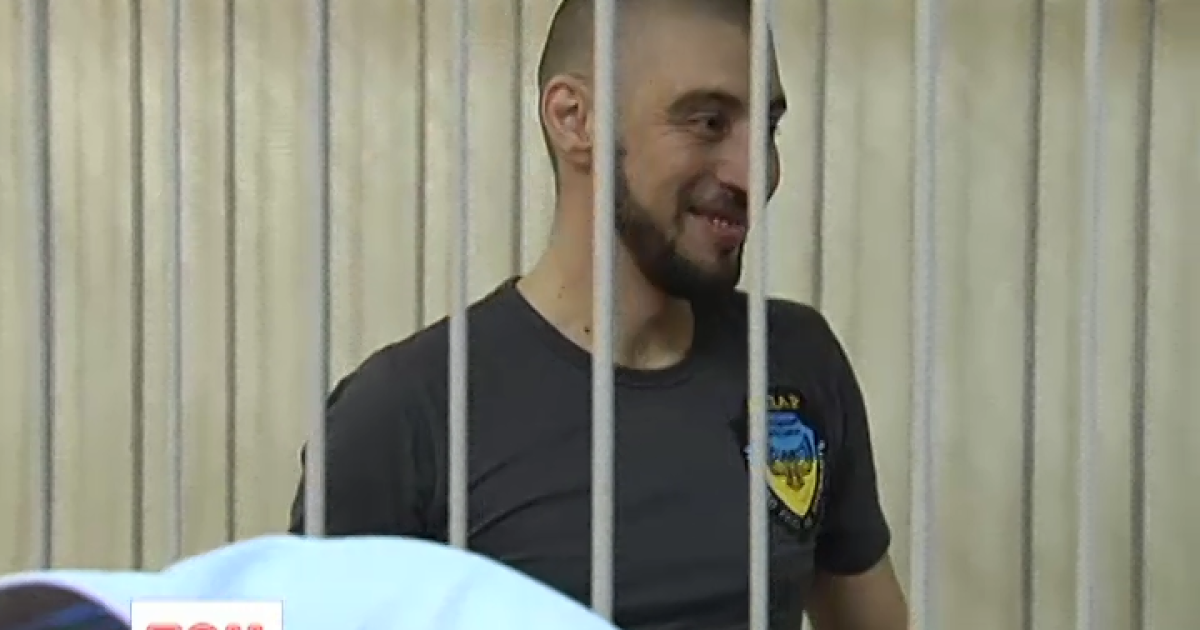 Доброволець з батальйону &laquo;Айдар&raquo; Енвер Веліляєв звинувачується у бандитизмі, викраденні людей та самоволці.