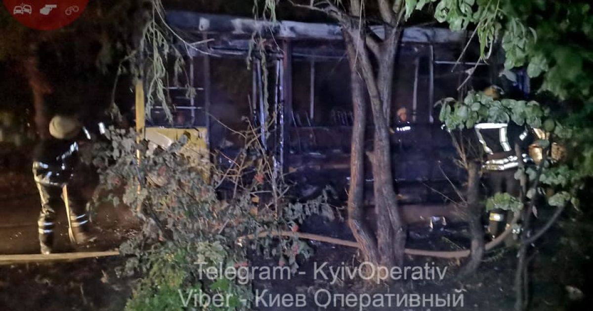 пожежа_3 / © Facebook/Киев Оперативный