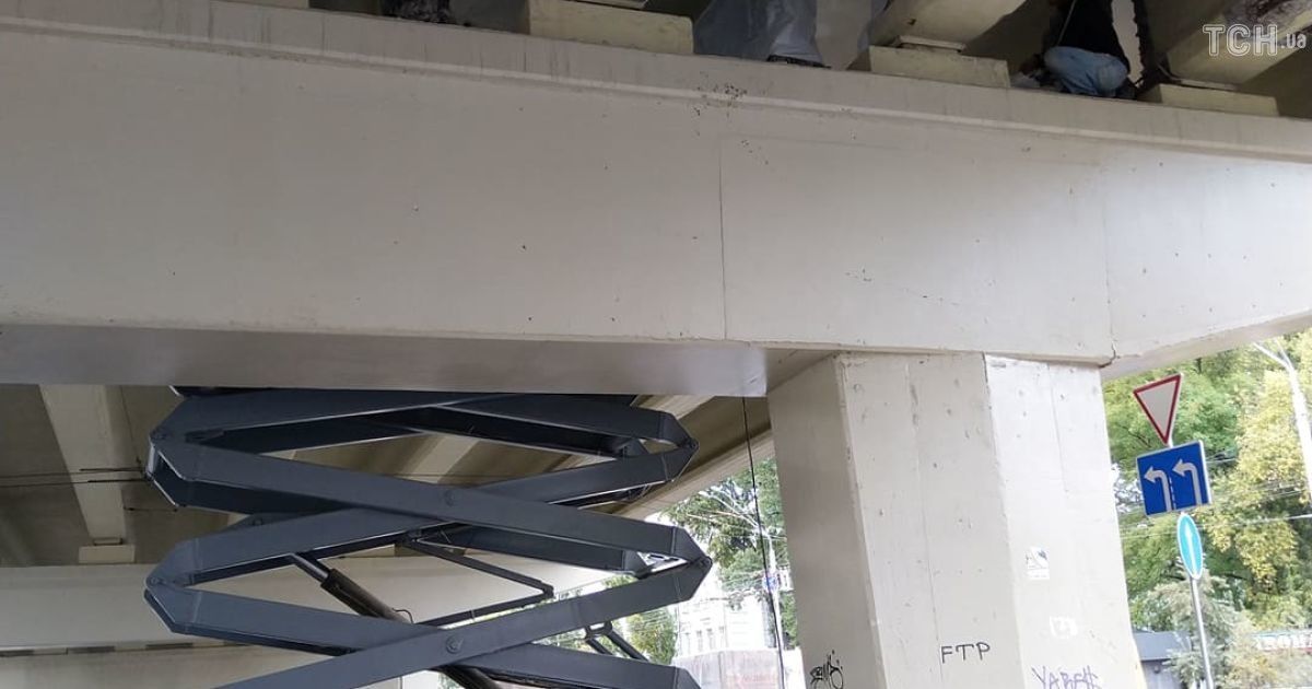 Міст на Нивках_9 / © Фото Дмитра Святненка/ТСН