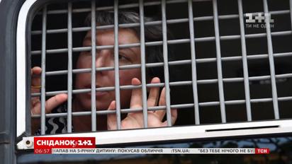 Полиция задержала более двухсот человек, пришедших на марш в поддержку журналиста Ивана Голунова