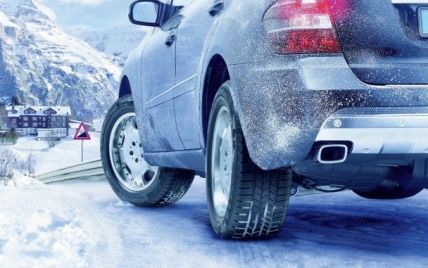 "Киевавтодор" пригрозил штрафами водителям, чьи авто будут мешать уборке снега